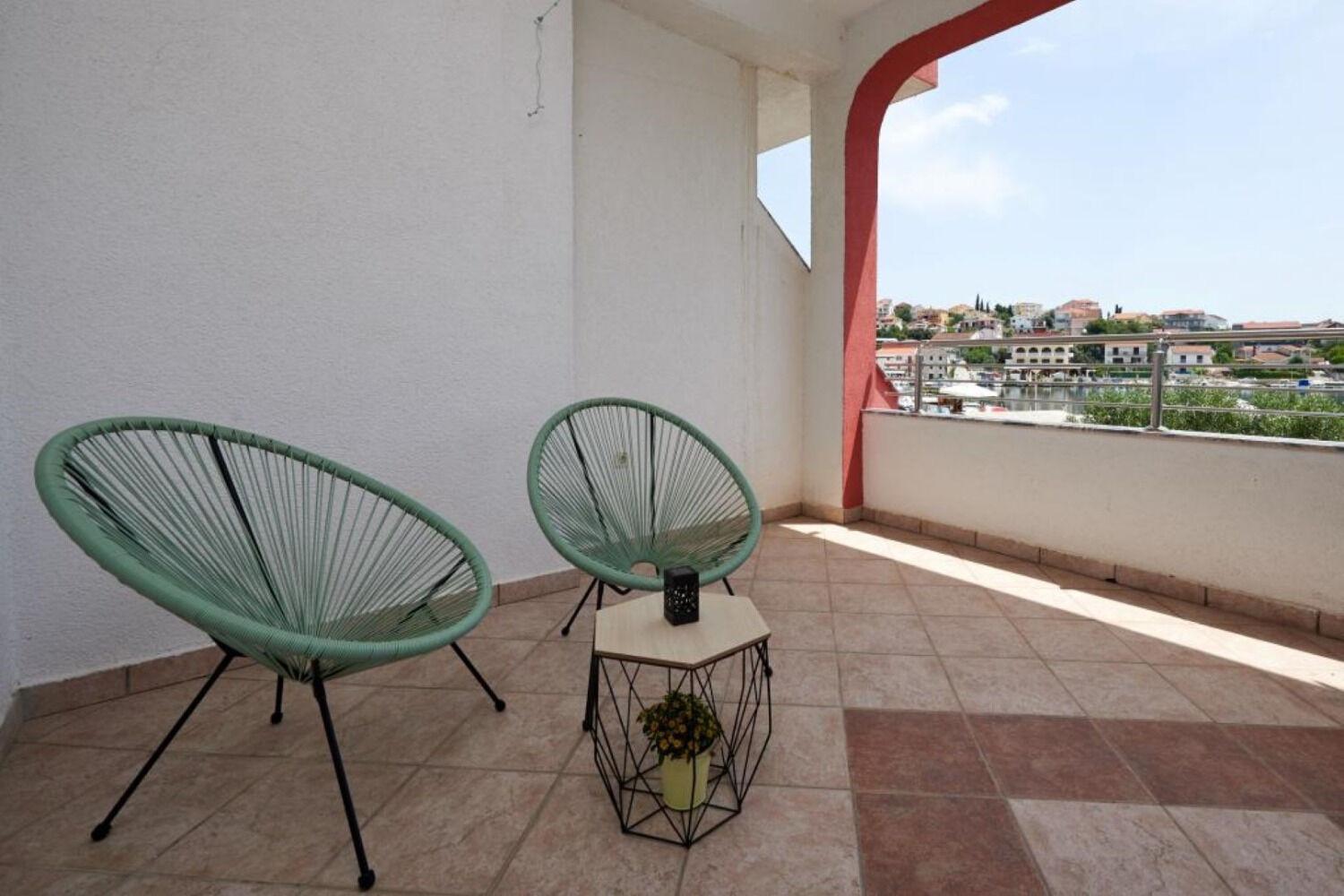 Apartments Mare - 30 M From Pebble Beach Seget Vranjica Esterno foto