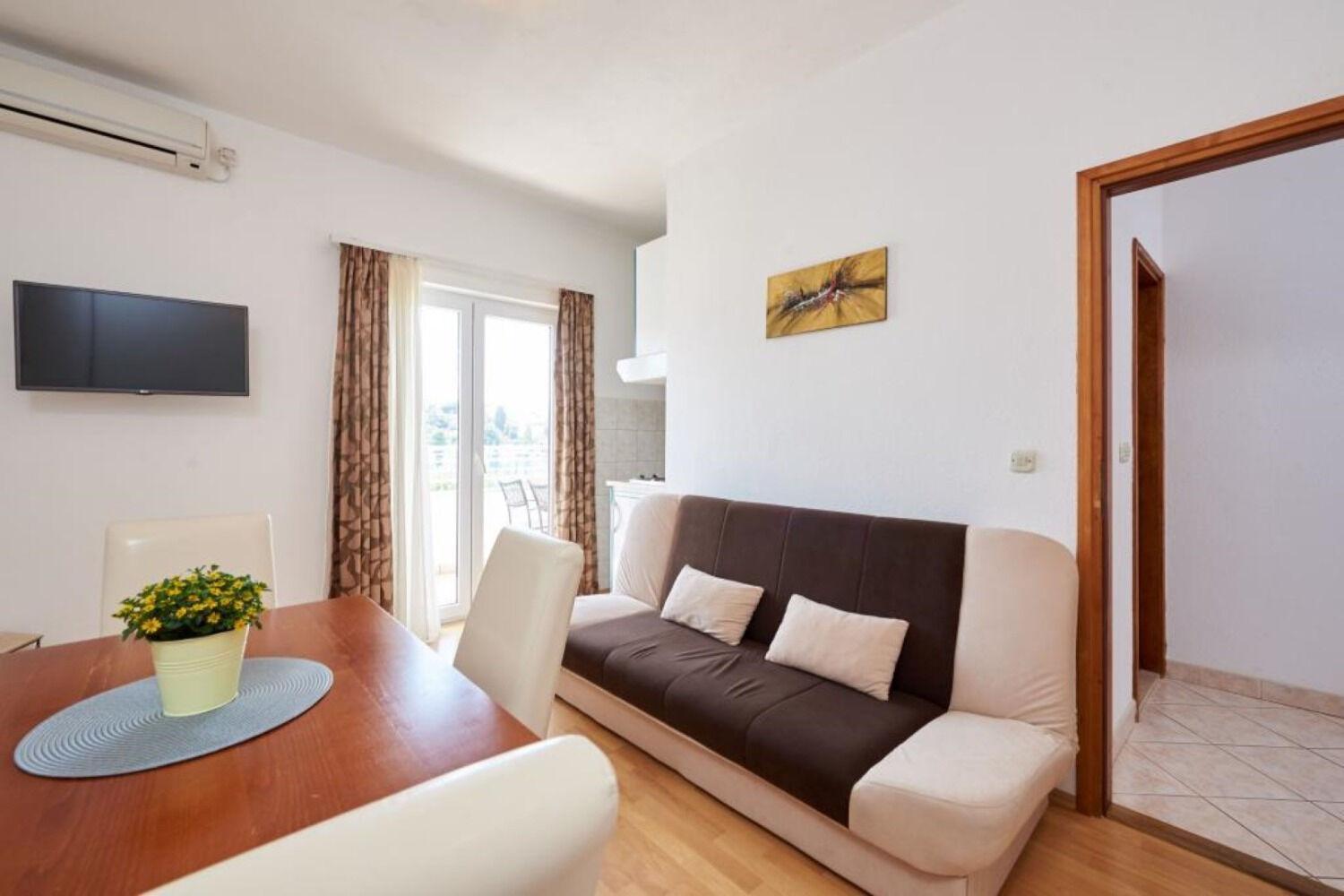 Apartments Mare - 30 M From Pebble Beach Seget Vranjica Esterno foto